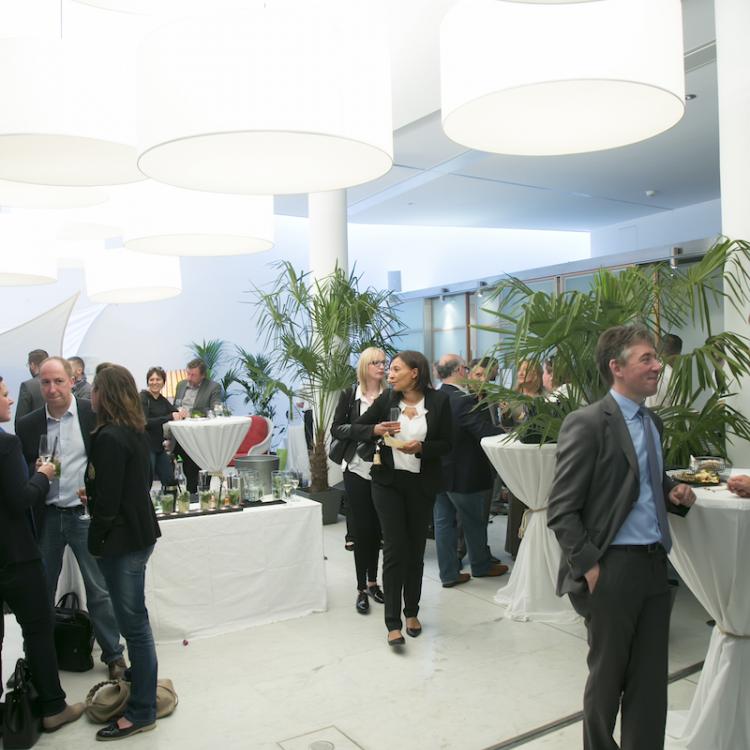 Inauguration de "The Place"