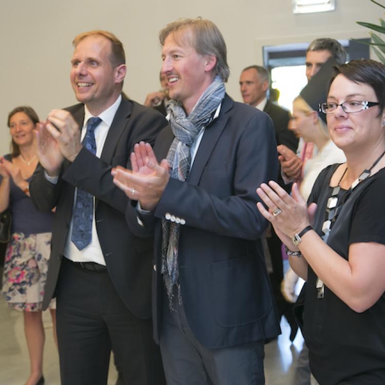 Inauguration de "The Place"